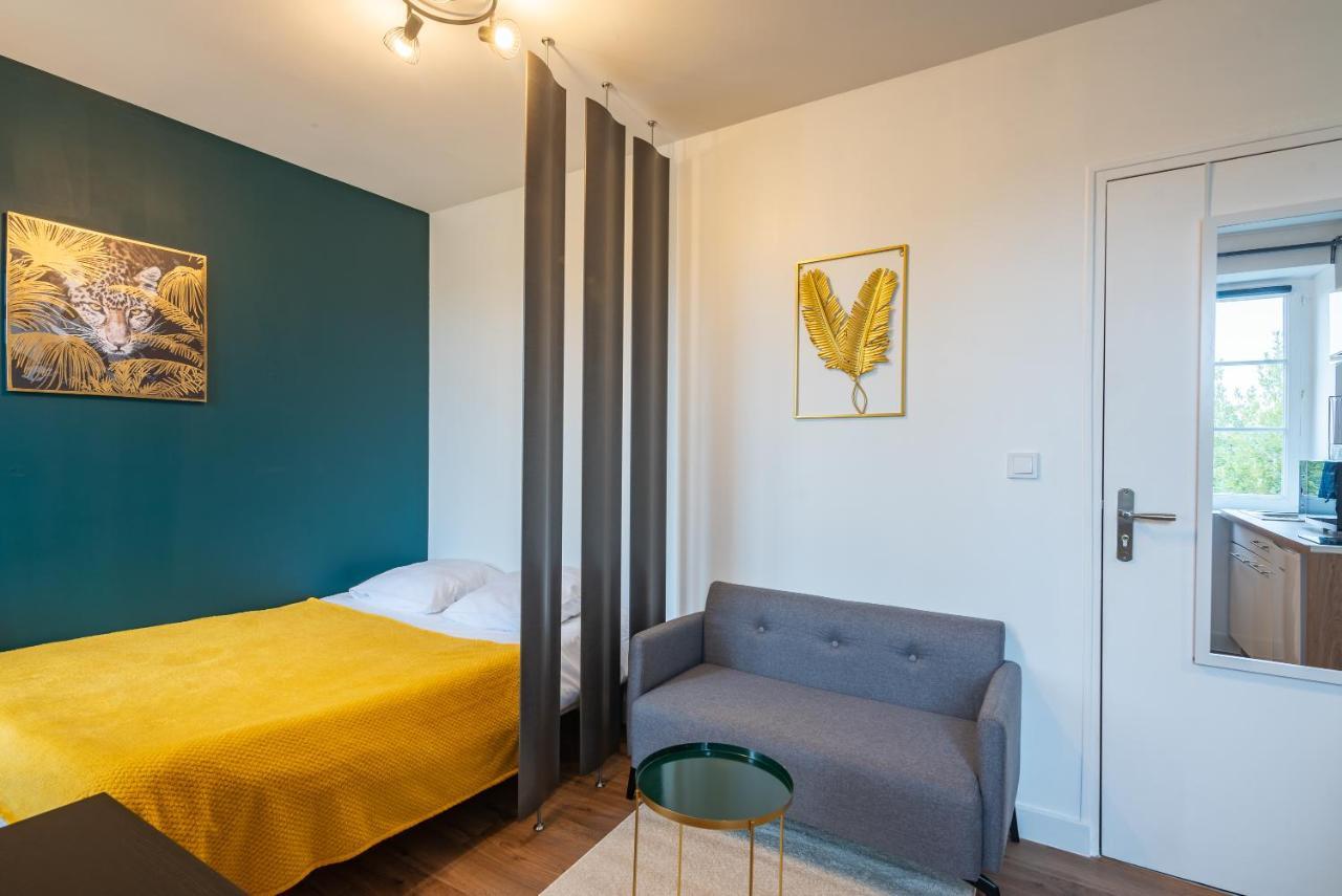 Bistrot 8 Apartment Nazelles-Negron ภายนอก รูปภาพ