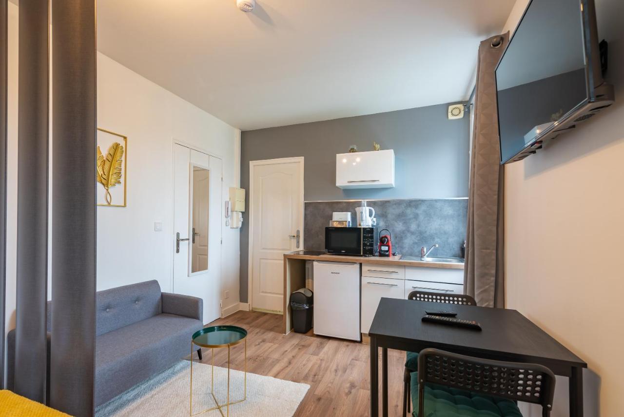 Bistrot 8 Apartment Nazelles-Negron ภายนอก รูปภาพ